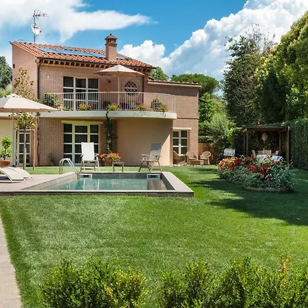 Casa Maraviglia Villa Lucca